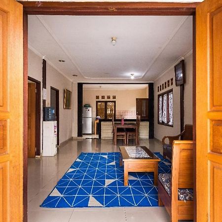 Villa Anjung Balak Cisarua Bagian luar foto