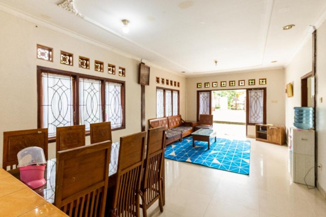 Villa Anjung Balak Cisarua Bagian luar foto