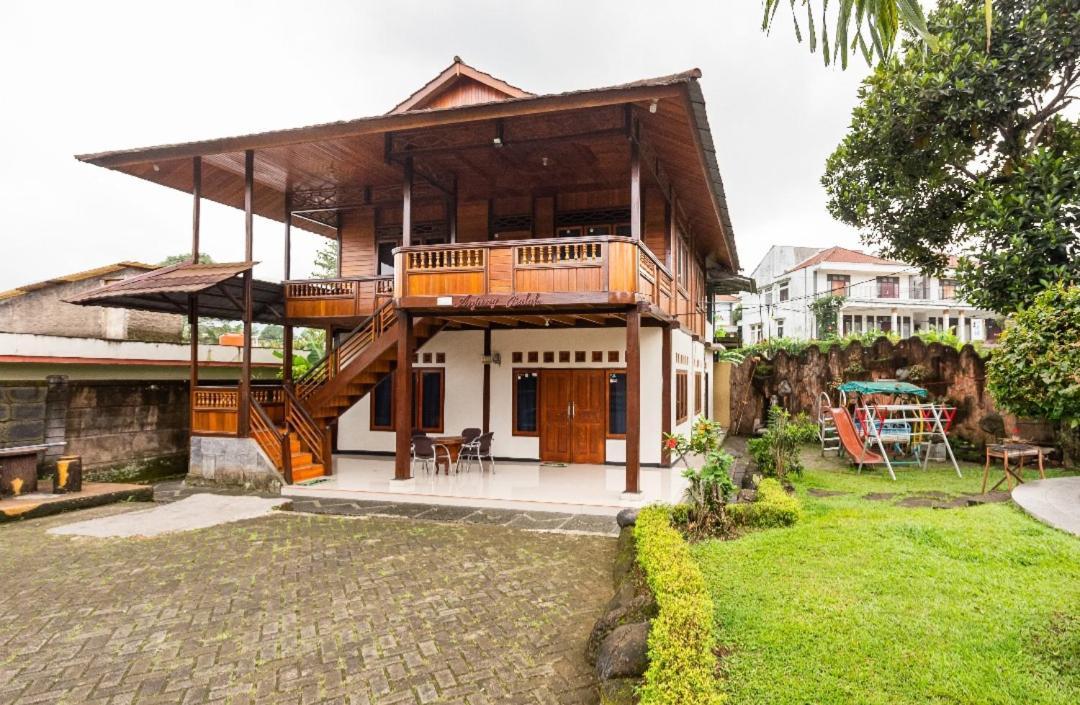 Villa Anjung Balak Cisarua Bagian luar foto