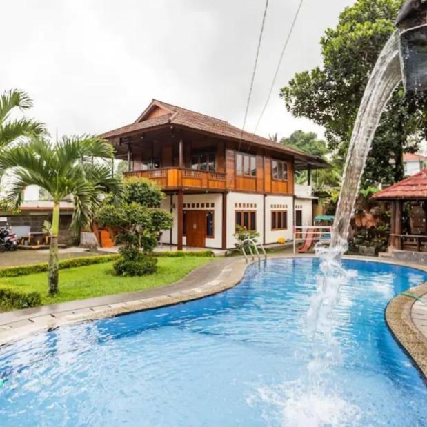 Villa Anjung Balak Cisarua Bagian luar foto